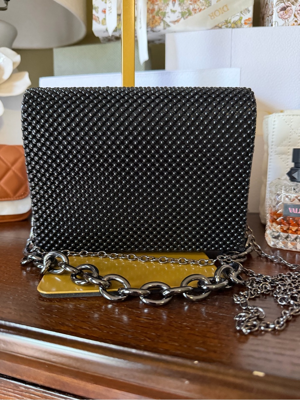 Source Unknown Black Beaded Clutch with Chain Strap